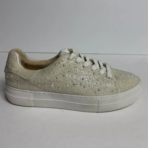 Betsey Johnson Women’s Suton Pearl Silver Platform Sneakers, Size 9 M - Picture 1 of 7